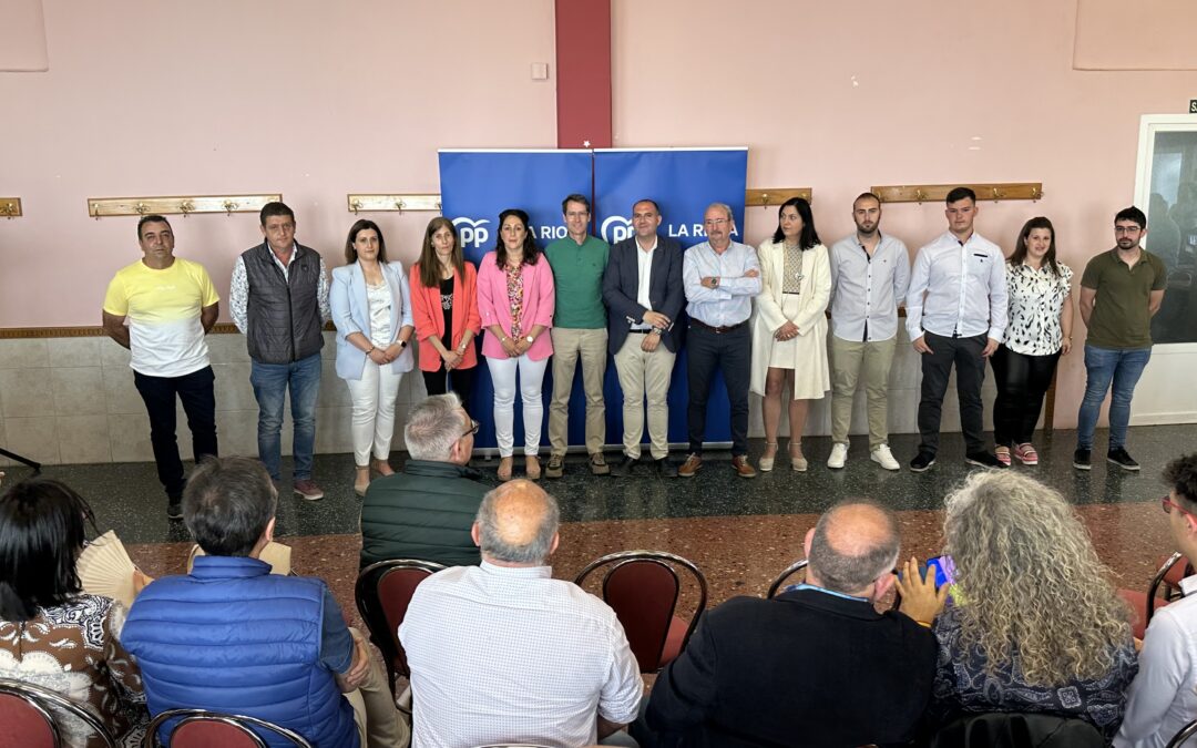Capellán se compromete a hacer realidad la  construcción de un Centro de Día para las personas mayores, la ampliación de la escuela infantil y la reforma del IES de Cervera